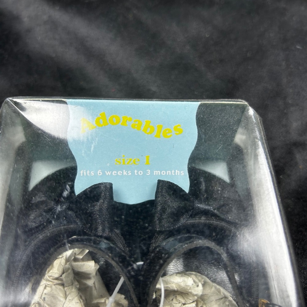 Adorables Baby Girl Black Velvet Bow Mary Jane Crib Shoes Size 1 Style 62011 - Picture 2 of 3